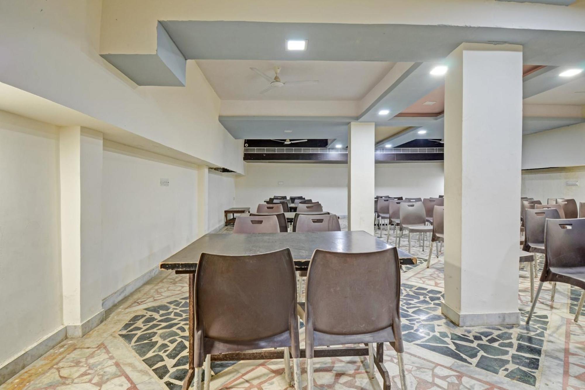 Hotel Collection O The Sunrise Udaipur Exterior foto