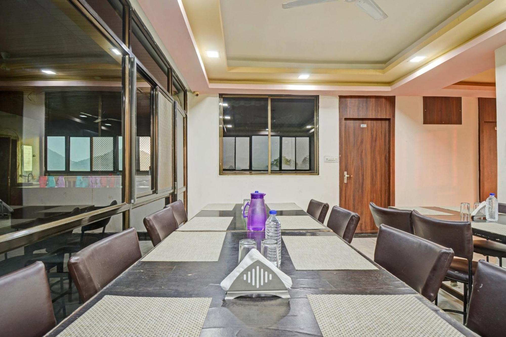 Hotel Collection O The Sunrise Udaipur Exterior foto